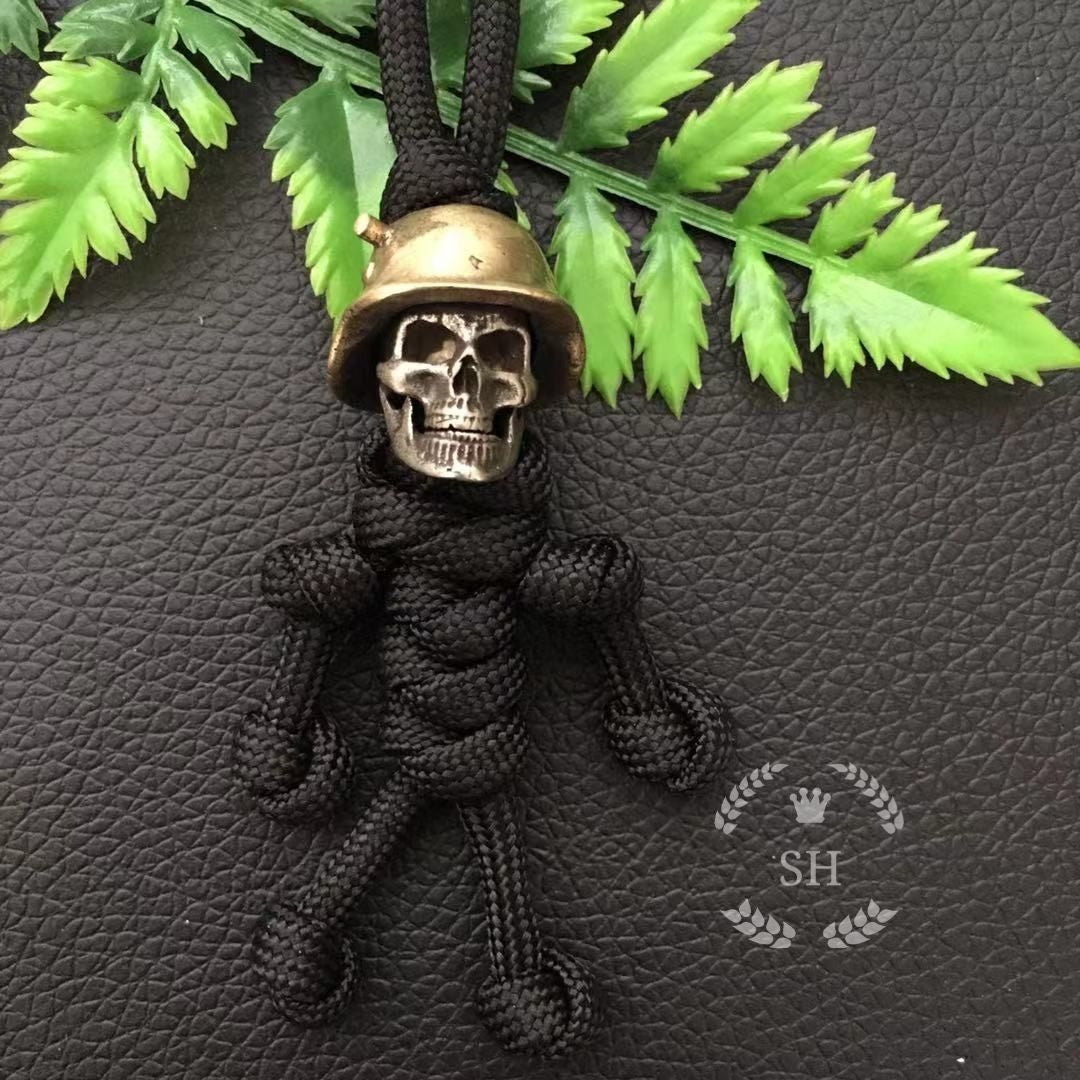 Skull Retro Old Knife Pendant Car Key Pendant